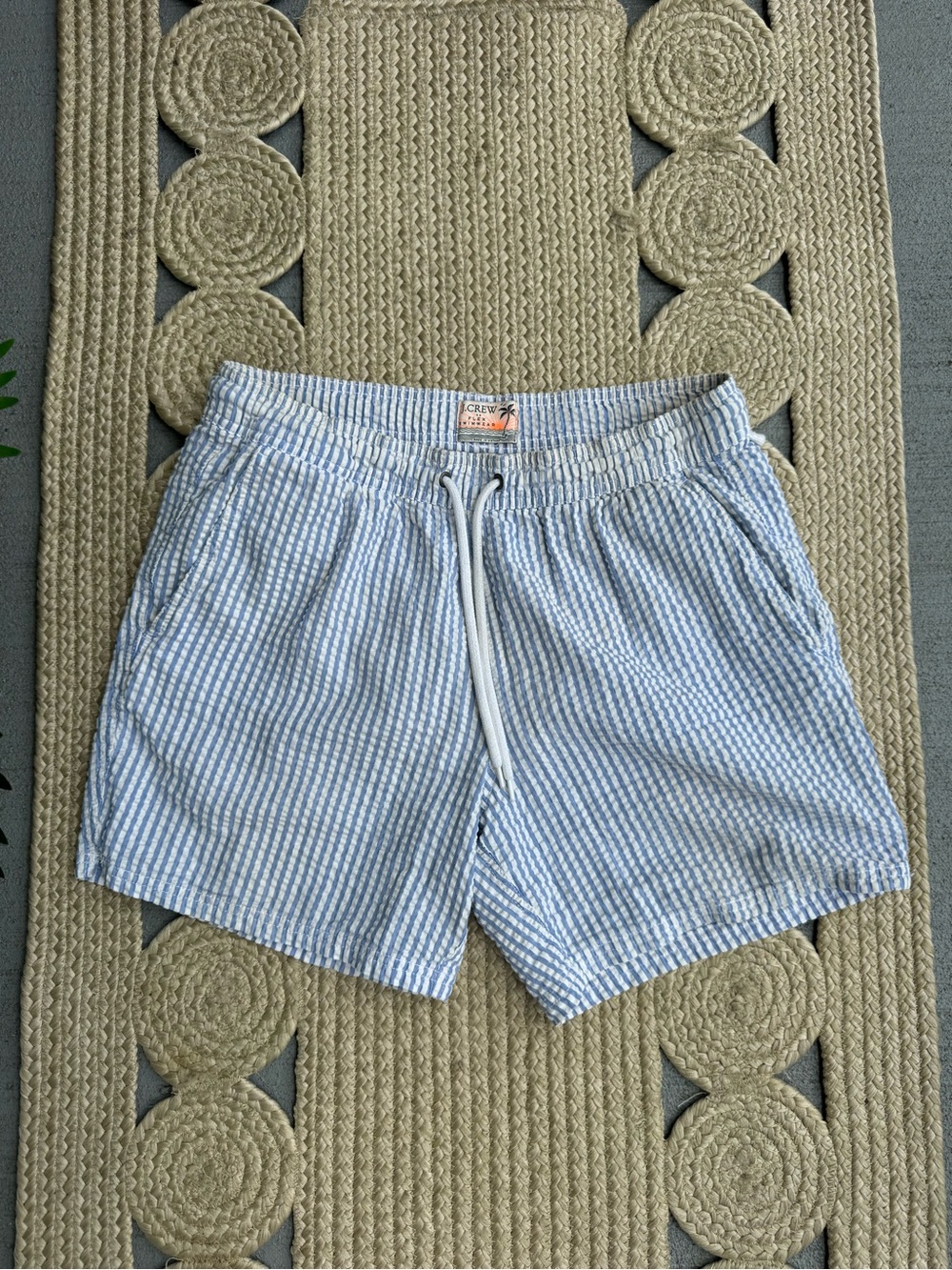 Crew Flex Swimwear Blue Striped Seersucker Swim Trunks Men's Medium